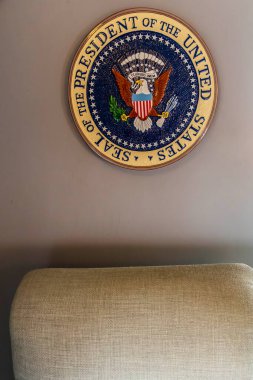 Ronald Reagan Başkanlık Kütüphanesi, Birleşik Devletler 'in 40. başkanı Ronald Reagan' ın başkanlık kayıtlarının depolandığı depodur..