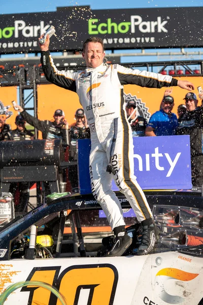 Allmendinger庆祝他在美国德克萨斯州奥斯汀市举行的Nascar Xfinity系列Pit Boss 250比赛中获胜 — 图库照片
