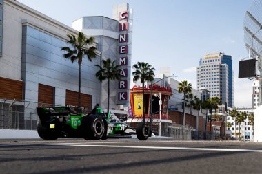 Arrecifes 'li AGUSTIN HUGO CANAPINO (R) (78), Arjantin, Long Beach, CA, ABD' deki Acura Grand Prix antrenmanı sırasında yolda ilerliyor..