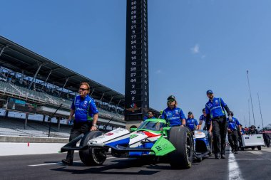 INDYCAR sürücüsü, Payette, Idaho 'dan STING RAY ROBB (51) ve Rick Ware Honda takımıyla Dayle Coyne Racing, Indianapolis 500' e Indianapolis, IN, USA.  