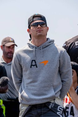 INDYCAR sürücüsü, Barselona, İspanya 'dan ALEX PALOU (10) ve onun Chip Ganassi Racing Honda takımı, Indianapolis 500' e Indianapolis, IN, ABD 'deki Indianapolis Motor Yarış Pisti' nde katılmaya hazırlanıyor..  