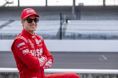 INDYCAR sürücüsü, MARCUS ERICSSON (8) of Kumla, İsveç ve Chip Ganassi Racing Honda takımı Indianapolis 500 'e Indianapolis, IN, ABD' deki Indianapolis Motor Yarış Pisti 'nde katılmaya hazırlanıyor..  