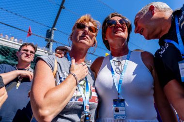 INDYCAR sürücüsü, Sting Ray Robb ve Dayle Coyne Racing, Rick Ware Honda ile birlikte Indianapolis, IN, ABD 'deki Indianapolis 500' e katılmaya hak kazandılar. Dale Coyne Chevrolet 32. oldu..