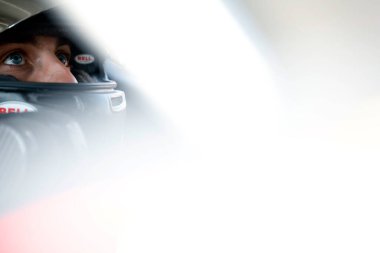 02 Haziran 2023 - St Louis, IL, ABD: Carson Hocevar St Louis, IL, ABD 'deki Toyota 200' e katılmaya hazırlanıyor