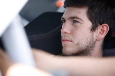 10 Haziran 2023 - Sonoma, CA, USA: Chandler Smith Sonoma, CA, ABD 'deki DoorDash 250' ye katılmaya hazırlanıyor