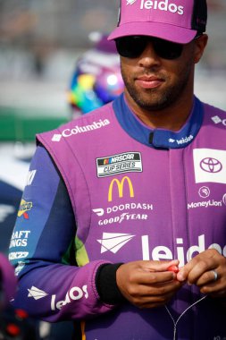 NASCAR Cup Driver, Bubba Wallace (23), Hampton GA 'daki Atlanta Motor Speedway' deki Walmart 'taki Quaker State 400' e katılmaya hak kazandı..