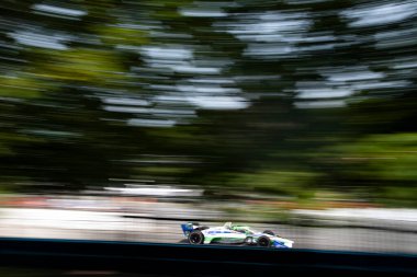 Payette, Idaho 'dan STING RAY ROBB (R) (51), Toronto' daki Exhibtion Place 'de Honda Indy Toronto yolunda ilerliyor.