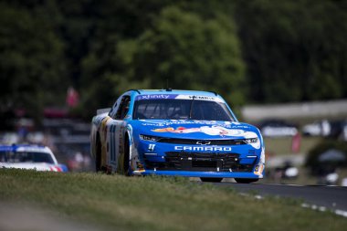 Daniel Hemric, Elkhart Gölü 1. Dünya Savaşı 'ndaki Road America 180' de yolda gidiyor..