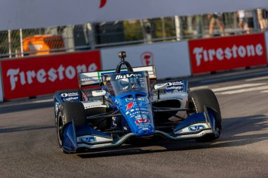 New Albany, Ohio 'dan INDYCAR Serisi sürücüsü, GRAHAM RAHAL (15), Nashville, TN, ABD' deki Büyük Makine Müzik Şehri Grand Prix 'ine hak kazandı..