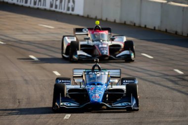 New Albany, Ohio 'dan INDYCAR Serisi sürücüsü, GRAHAM RAHAL (15), Nashville, TN, ABD' deki Büyük Makine Müzik Şehri Grand Prix 'ine hak kazandı..