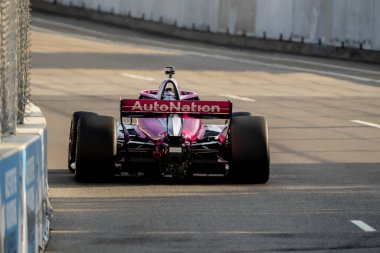 INDYCAR Serisi sürücüsü, Jüpiter, Florida 'dan KYLE KIRKWOOD (27), Nashville, TN, ABD' deki Büyük Makine Müzik Şehri Grand Prix 'ine katılmaya hak kazandı..