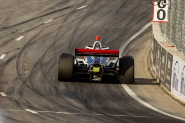 INDYCAR Serisi sürücüsü, Payette, Idaho 'dan STING RAY ROBB (R) (51), Nashville, TN, ABD' deki Büyük Makine Müzik Şehri Grand Prix 'ine hak kazandı..