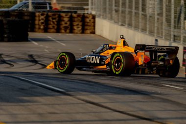 INDYCAR Serisi sürücüsü, PATO OWARD (5), Nashville, TN, ABD 'de bulunan Nashville sokaklarında düzenlenen Big Machine Music City Grand Prix' ine hak kazanmıştır..
