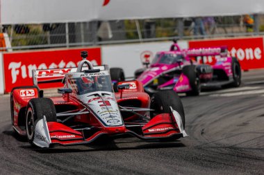 Christchurch, Yeni Zelanda 'dan INDYCAR Driver, SCOTT MCLaughLIN (3), Nashville TN' deki Nashville Caddelerinde düzenlenen Big Machine Music City Grand Prix sırasında yarışır..