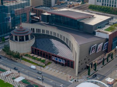 Nashville, Tennessee 'deki Country Music Hall of Fame ve Museum' un hava görüntüsü.