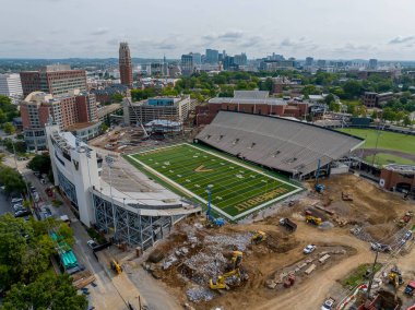 Nashville Tennessee 'deki Vanderbilt Üniversitesi kampüsündeki First Bank Stadyumu' nun hava manzarası 