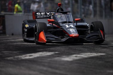 Woodbury, Connecticut 'tan SANTINO FERRUCCI (14), Nashville TN' deki The Streets of Nashville 'de düzenlenen Big Machine Music City Grand Prix sırasında yolda ilerliyor..