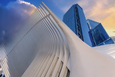 16 Ocak 2023 - New York, New York, ABD: Westfield Dünya Ticaret Merkezi Oculus binasının içinde