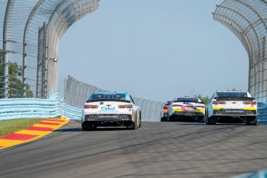 NASCAR Xfinity Driver, Daniel Hemriç (11) Watkins Glen NY 'deki Watkins Flen International' da Shriners Çocuk 200 için yarışıyor..