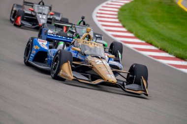 INDYCAR Serisi sürücüsü, Ft. Lauderdale, Florida 'dan RYAN HUNTER-REAY (20), Madison IL' deki World Wide Technology Hipodromu 'ndaki Bommarito Otomotiv Grubu 500 sırasında dönüşlerde yarışıyor..