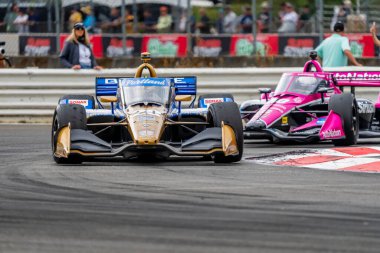 Ft. Lauderdale, Florida 'dan INDYCAR Serisi sürücüsü RYAN HUNTER-REAY (20) Portland' daki Portland Uluslararası Yarış Pisti 'nde Bitnile.com Grand Prix sırasında yarışır..