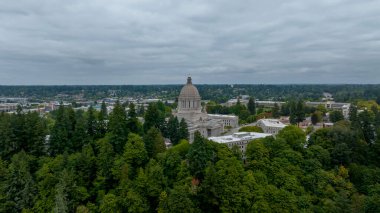 Olympia 'daki Washington State Capitol ya da Legislative Building' in havadan görüşü, Washington eyaletinin yönetim merkezidir. öntanımlı