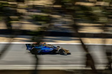 Ft. Lauderdale, Florida 'dan INDYCAR Serisi sürücüsü RYAN HUNTER-REAY (20), Monterey' deki WeatherTech Raceway Laguna Seca 'da düzenlenen Firestone Grand Prix tatbikatı sırasında dönüşlerden geçiyor..