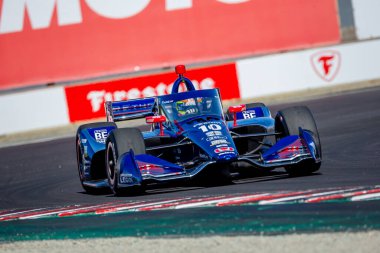 INDYCAR Serisi sürücüsü, Barcelona, İspanya 'dan ALEX PALOU (10), Monterey' deki WeatherTech Raceway Laguna Seca 'da düzenlenen Firestone Grand Prix tatbikatı sırasında virajlardan geçer..