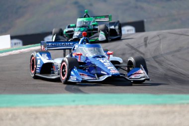 INDYCAR Serisi sürücüsü, Barcelona, İspanya 'dan ALEX PALOU (10), Monterey' deki WeatherTech Raceway Laguna Seca 'da düzenlenen Firestone Grand Prix tatbikatı sırasında virajlardan geçer..