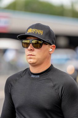 Sep 24, 2023-Concord, NC: NHRA Top Fuel Dragster Serisi sürücüsü Auston Prock, Betway Carolina Ulusal Şampiyonası 'nda koşuya hazırlanıyor.