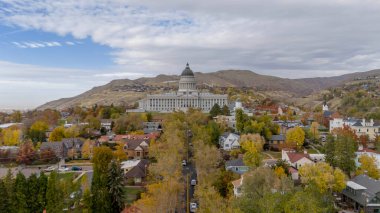 Utah Eyalet Meclis Binası 'nın hava görüntüsü. Utah 4 Ocak 1896 'da birleşmenin 45. eyaleti oldu..
