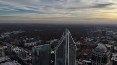 Gece Queen City, Charlotte, Kuzey Carolina 'nın hava manzarası