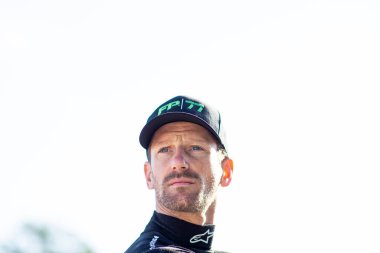 Cenevre, İsviçre 'den ROMAIN GROSJEAN (77), Sebring Uluslararası Yarış Pisti Sebring FL' de yapılan Sebring Open Test 'i öncesinde pit yolu üzerinde hazırlanıyor..