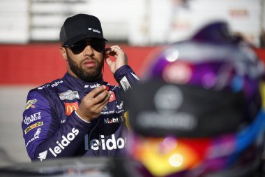 Bubba Wallace Bristol, TN, ABD 'deki Food City 500 antrenmanına hazırlanıyor.