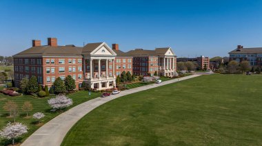 20 Mar, 2024-Kannapolis, NC; Aerial view: Kannapolis, NC - banliyö Charlotte, Kannapolis Cannon Ballers, Earnhardt race family, Haas F1 HQ, & NC Research Campus.