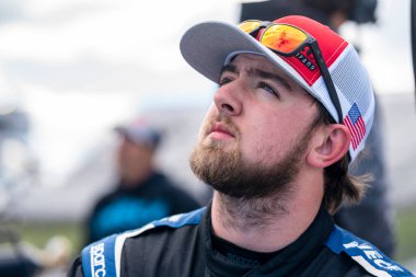 Kaden Honeycutt, Long John Silver 'ın Martinsville, VA, ABD' deki 200 yarışına hazırlanıyor.