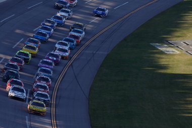 Michael McDowell, Lincoln, AL, ABD 'de GEICO 500' ün lideri.