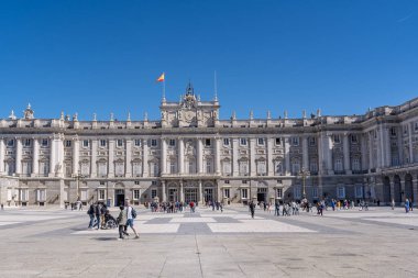 Royal Palace of Madrid: Iconic Residence of Spanish Royalty, Hosting State Ceremonies. clipart
