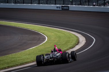 Jüpiter, Florida 'dan KYLE KIRKWOOD (27), Indianapolis 500' ün Speedway, IN 'deki Indianapolis Motor Yarış Pistinde 108..