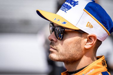 Elk Grove, Kaliforniya 'dan KYLE LARSON (17), Indianapolis 500' ün Speedway, IN 'deki Indianapolis Motor Yarış Pisti' ndeki 108..