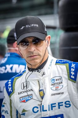 Brezilya 'nın Sao Paulo şehrinden HELIO CASTRONEVES (06), Speedway, IN' deki Indianapolis Motor Yarış Pisti 'nde 108..