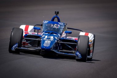 Woodbury, Connecticut 'tan SANTINO FERRUCCI (14), Indianapolis 500' ün 108. koşusu için Speedway, IN 'deki Indianapolis Motor Yarış Pisti' nde pratik yapıyor..