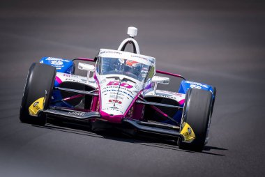 Varnamo, İsveç 'ten Felix Rosenqvist (60) Indianapolis 500' ün 108. koşusu için Speedway, IN 'deki Indianapolis Motor Yarış Pisti' nde pratik yapıyor..