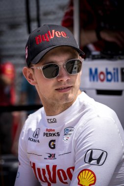 Hedensted, Danimarka 'dan Christian LUNGAARD (45), Indy 500 için Speedway, IN' deki Indianapolis Motor Yarış Pisti 'nde antrenman yapmaya hazırlanıyor..