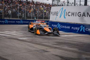 Jun 02, 2024-Detroit, MI;  NTT INDYCAR SERIES driver, THEO POURCHAIRE (R) (6) of Grasse, France races through the turns during the Detroit Grand Prix on the Streets of Detroit in Detroit, MI. clipart
