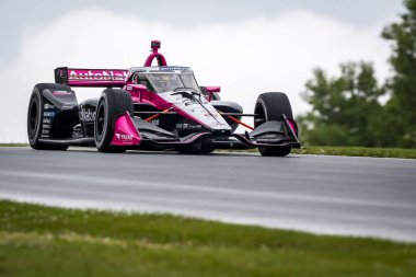 Jüpiter, Florida 'dan KYLE KIRKWOOD (27), Elkhart Gölü, WI' deki Road America 'daki XPEL Grand Prix' e hak kazandı..