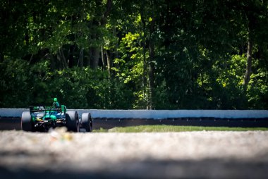 Cenevre 'den ROMAIN GROSJEAN (77), İsviçre' nin Elkhart Gölü 'ndeki Road America' da XPEL Grand Prix için pratik yapmaktadır..