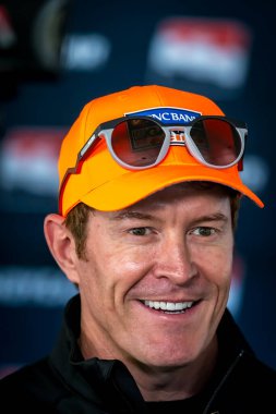 Auckland, Yeni Zelanda 'dan NTT INDYCAR SERIES sürücüsü SCOTT DIXON (9), Salinas, CA' daki WeatherTech Raceway Laguna Seca 'da Monterey' in Firestone Grand Prix haftasonu boyunca medyaya bir röportaj verdi..