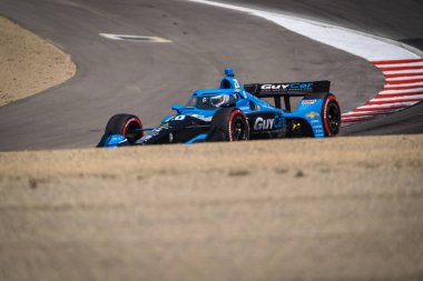 Kopenhag 'dan CHRISTIAN RASMUSSEN (R) (20), Danimarka, Salinas' taki WeatherTech Raceway Laguna Seca 'da Monterey' in Firestone Grand Prix 'si için pratik yapmaktadır..