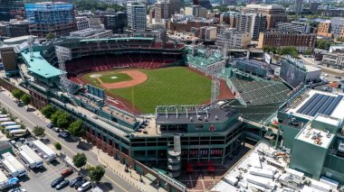 Fenway Park: 1912 'den beri Iconic Boston beysbol stadyumu, ilginç özellikleri ve tarihi önemi ile tanınan Red Sox' un evi.